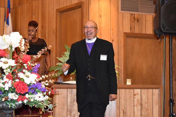 Dr Hagwood during praise and worship