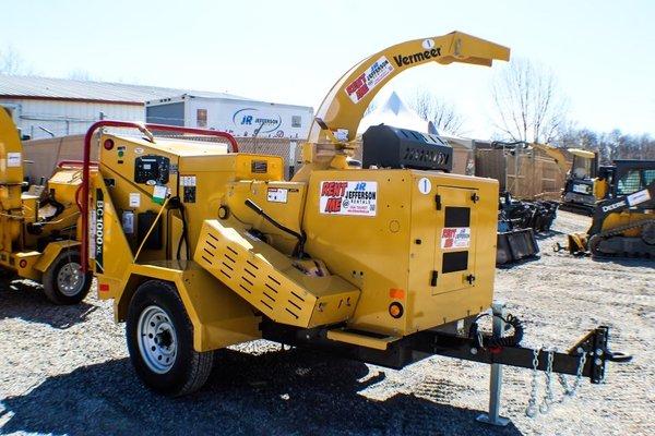 Wood Chipper rentals, 7" capacity and 12".