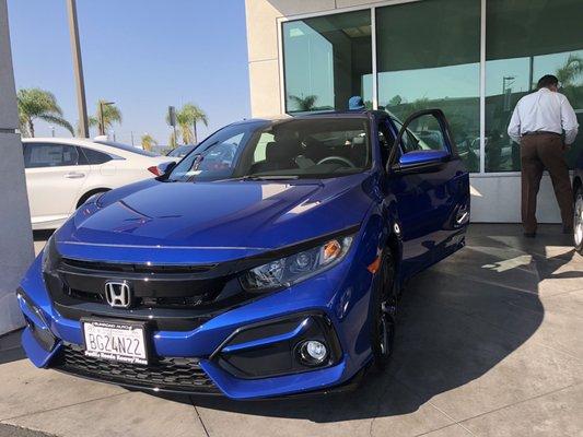 Honda Civic 4 door sport Manual