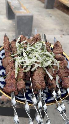 Shashlik/Skewer (lamb with pickled onion & dill)