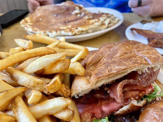 Classic BLT on a croissant