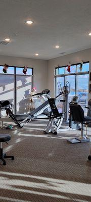 Work out room, great windows & a lot of sunshine!