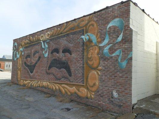 Trompe l'oeil Drama Masks mural