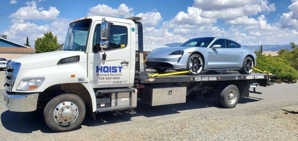 Flatbed Towing Porsche