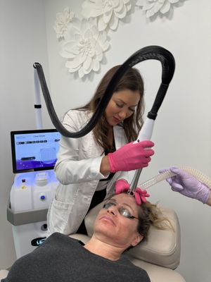 UltraClear skin resurfacing laser