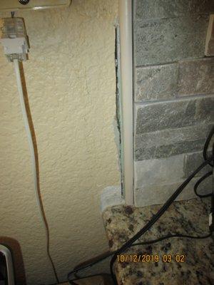 Left gouge in wall