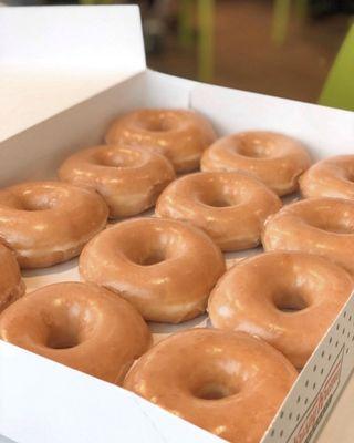 Glazed Donuts Krispy Kreme!