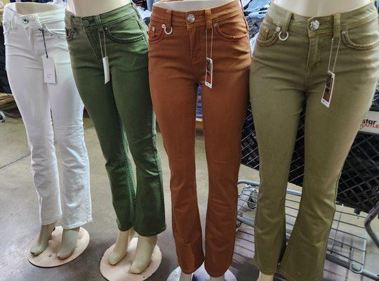 Neat and stylish women's pants.