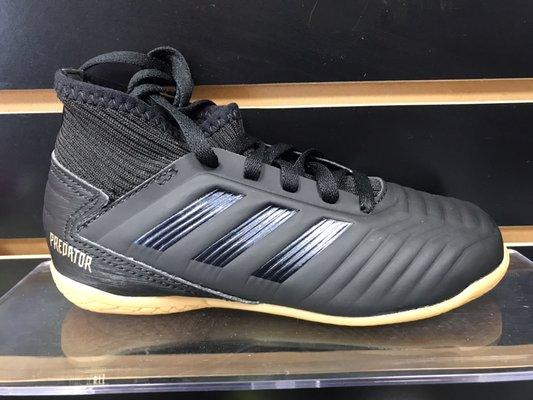 Adidas predator indoor.