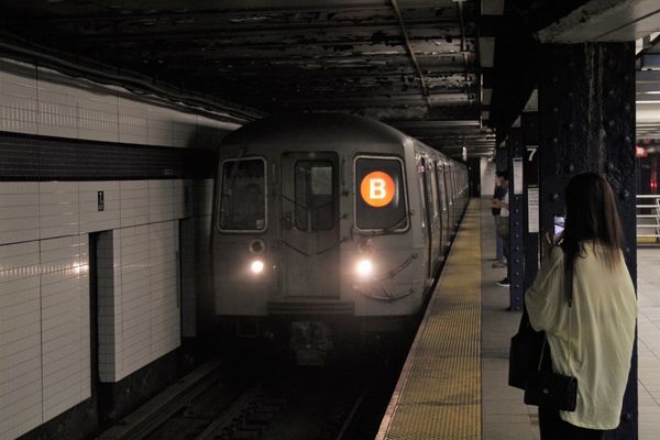 B Train (West End Local)