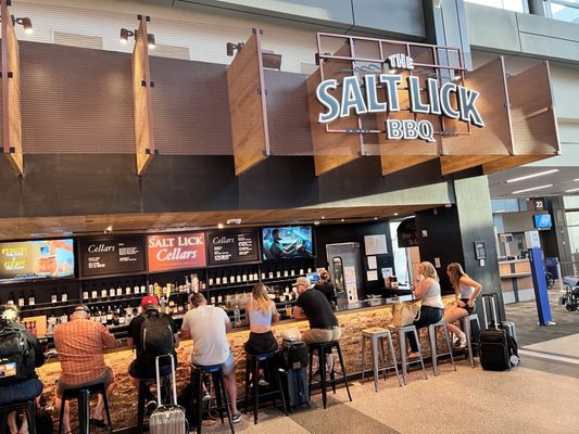 Bar area right along concourse