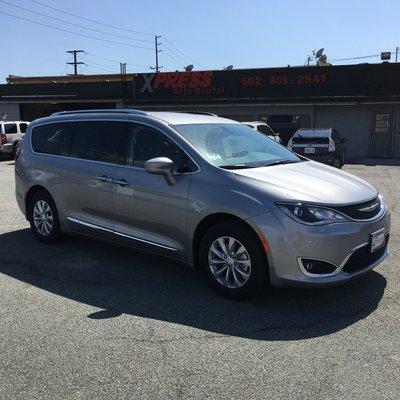 2018 Chrysler Pacifica Mini Van with the latest technology