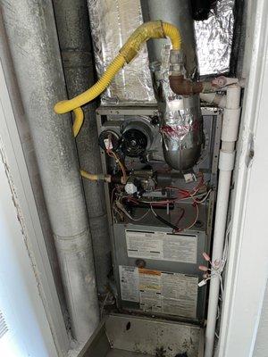 Air conditioner maintenance