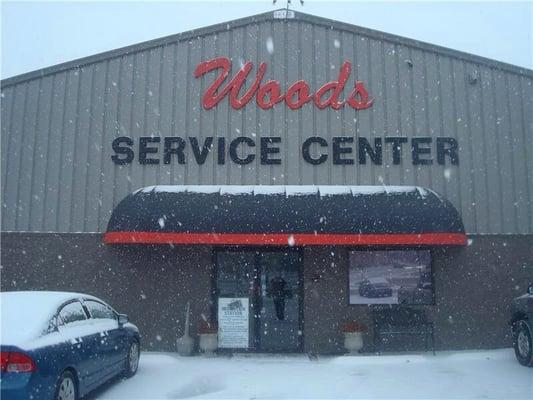 Wood's Service Center