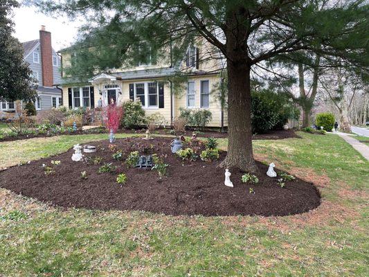 Mulch was delivered as promised.  Good quality for natural, in-dyed mulch.  Will use again!