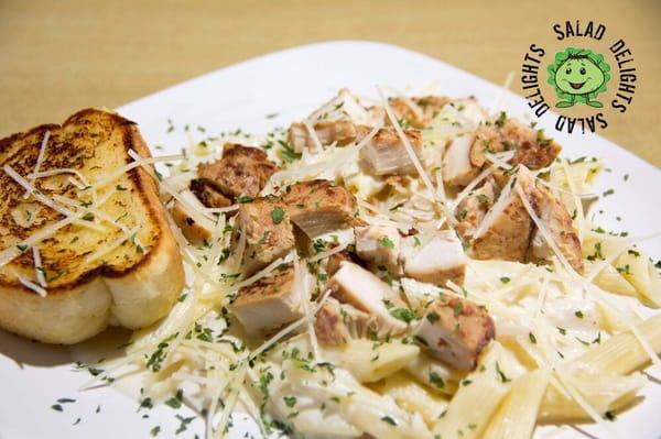 Chicken alfredo ....try out a little piece of Italy