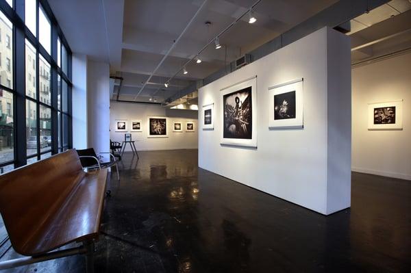 VII Gallery hosts photography exhibitions, workshops, production shoots, private gatherings and more.