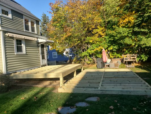 demo old deck and replace with new composite deck