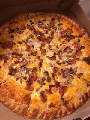 XL Chicken Bacon Ranch Pizza on Fresh Dough