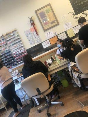 Cute little nail salon!