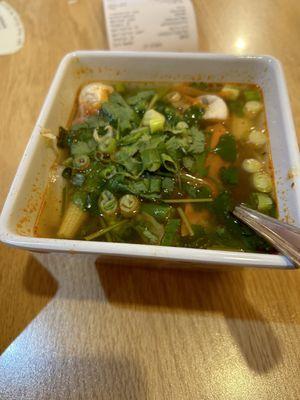 S1. Tom Yum Soup (Lemongrass Soup)-MEDIUM -3PD