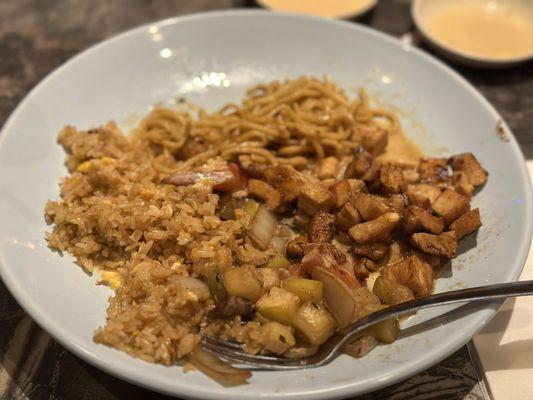 Noodles, chicken and fried rice and veggies