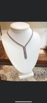 14K white gold elegant necklace for any occasion