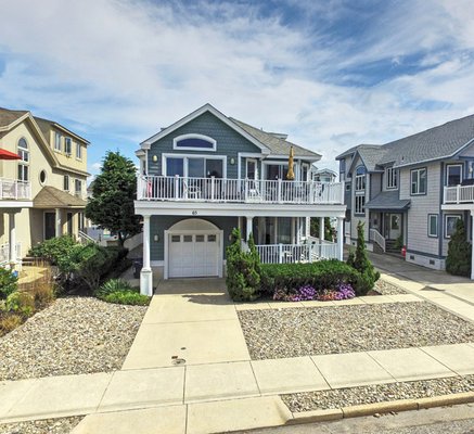 65 E. 11th Street, Avalon, NJ