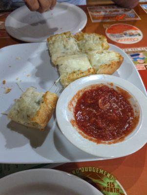 Garlic bread with cheese