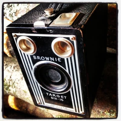 Brownie 6-16 box camera