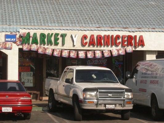 Market y Carniceria