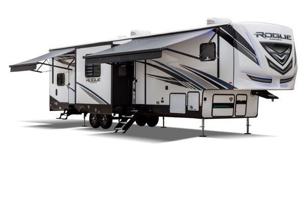 VENGEANCE ROGUE ARMORED FIFTH WHEEL TOY HAULERS.
By offering the features that matter to you most & a price tag unlike any in the industry.