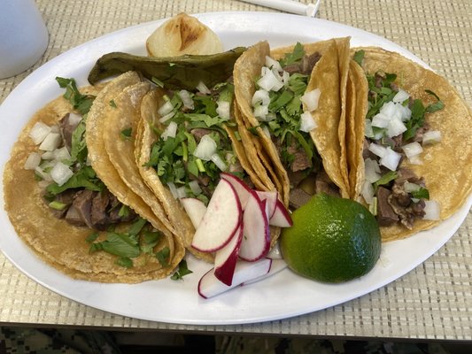 Lengua de Red Taco