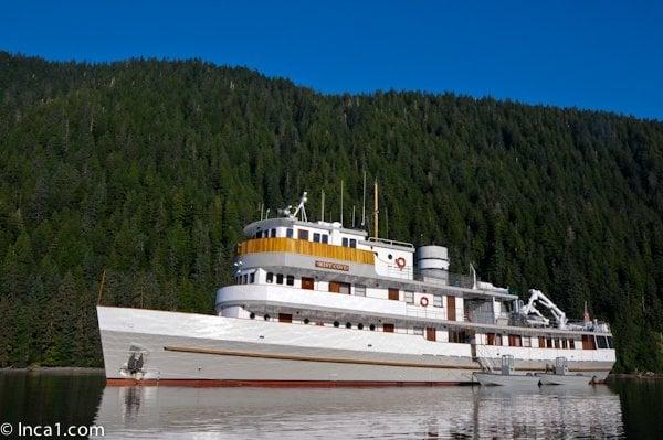 Alaska Yacht Mist Cove, your home in the passage between Juneau and Sitka.