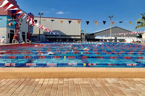 Short course swim practice