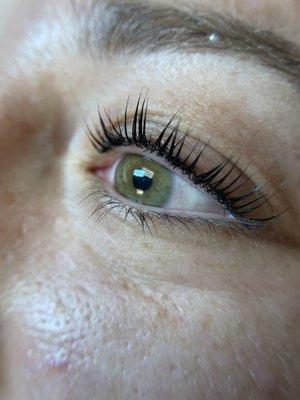 Lash lift and tint