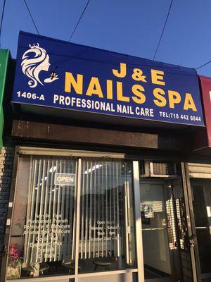 J&E Nail Spa