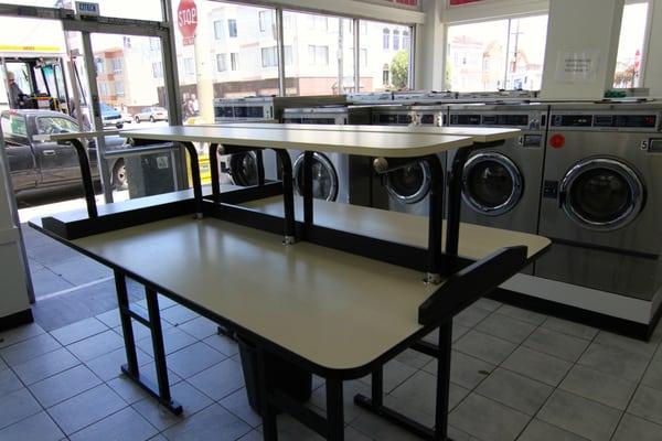 folding tables fit for friends