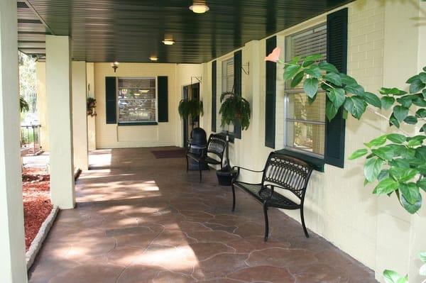 Cozy Front Porch for Lazy Afternoons