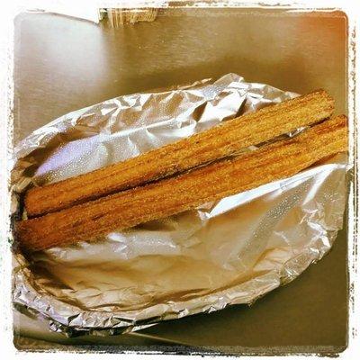 Churros reyenos de cajeta