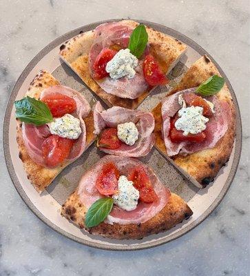 Umbria pizza focaccia  * pancetta  *marinated tomatoes *ricotta cheese * basil