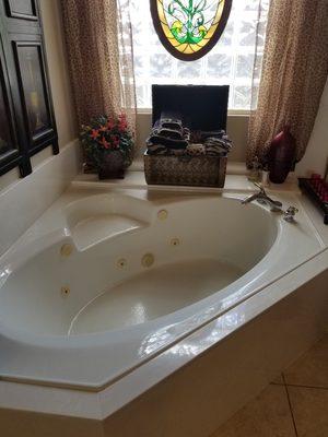 Master bathtub