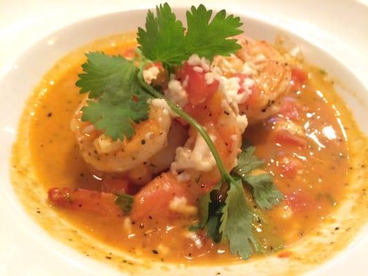 CAMARONES LOCO
jumbo shrimp / tequila / lime / tomato-arbol salsa / corn / cilantro / queso fresco