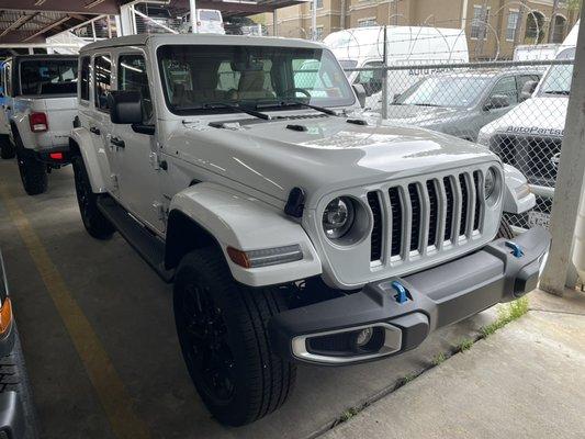 2023 Jeep Wrangler 4xE Sahara