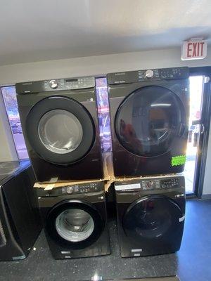 Samsung Washer and dryer electric