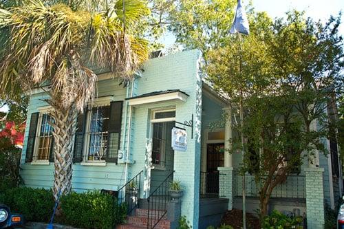 Olde Towne Vet Clinic, Front View