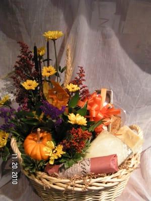 Fall Gourmet with floral design