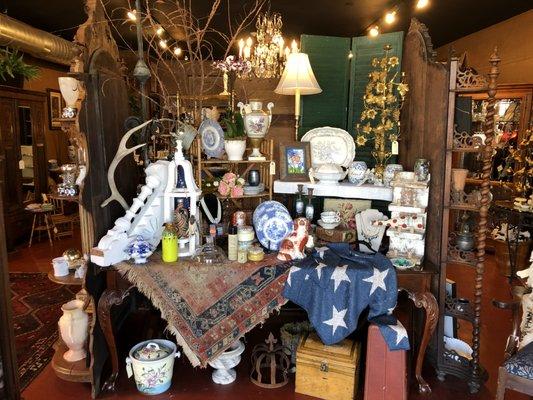 An Eclectic Mix of Vintage, Antique & Newer Home Decor