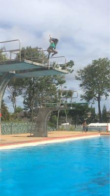 Awesomeness...high dive jumps :)