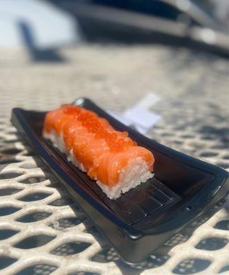 Salmon/Salmon Roe Sushi